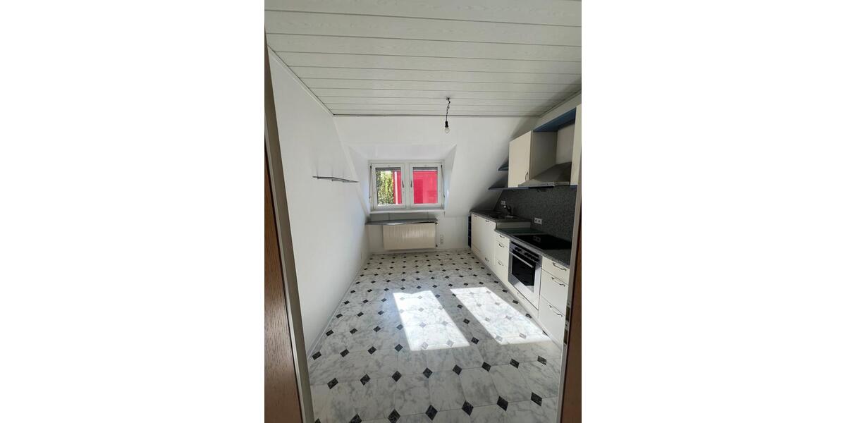 Dachgeschoßwohnung Hamm - 2.5 Zimmer, 51 m&sup2;, 599&euro; | Angebot:26522743