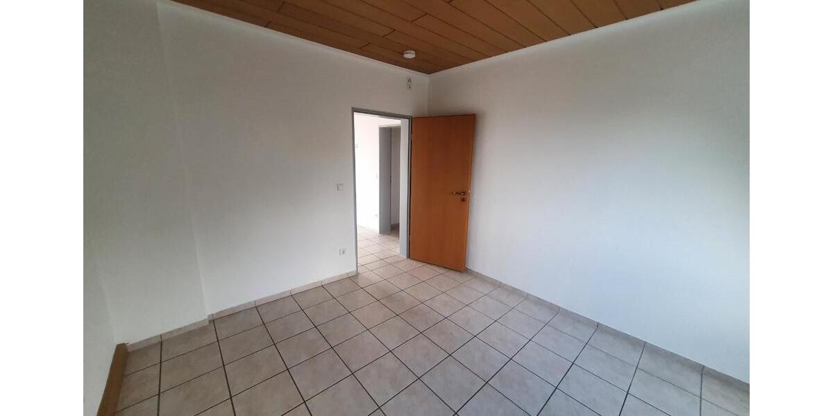Dachgeschoßwohnung Hamm Berge - 2.5 Zimmer, 73 m&sup2;, 620&euro; | Angebot:26670837