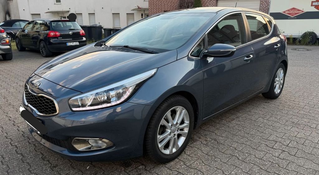 Kia ceed / Ceed 151.000 km 4.999 &euro; Bochum 44793