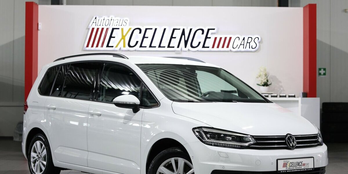 VW Touran 2.0 TDI DSG IQ Comfortline / 7-SITZE, LED 66.000 km 27.991 &euro; Hamm 59077