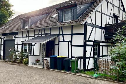 Haus Schwerte - 7 Zimmer, 180 m&sup2;, 450.000&euro; | Angebot:26630874
