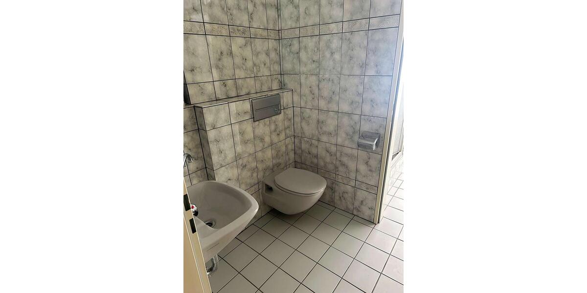 Etagenwohnung Hagen - 2 Zimmer, 86 m&sup2;, 500&euro; | Angebot:24535145