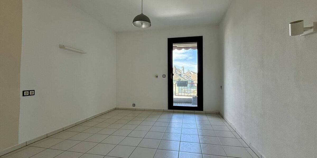 Etagenwohnung Fröndenberg - 4 Zimmer, 93 m&sup2;, 220.000&euro; | Angebot:26674718