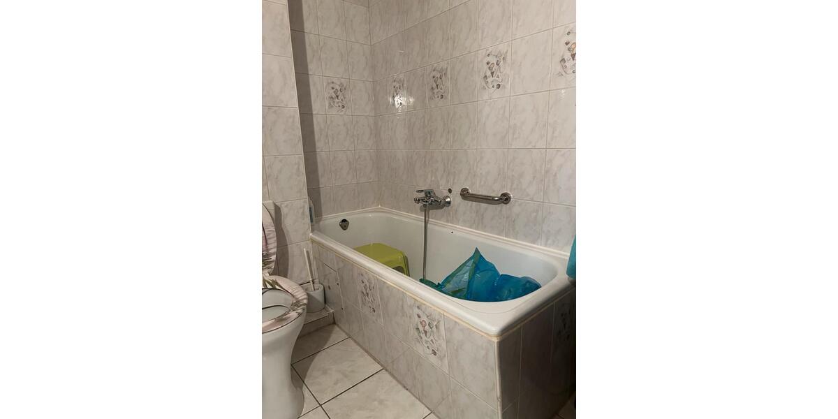 Etagenwohnung Bergkamen - 3.5 Zimmer, 83 m&sup2;, 125.000&euro; | Angebot:26051234