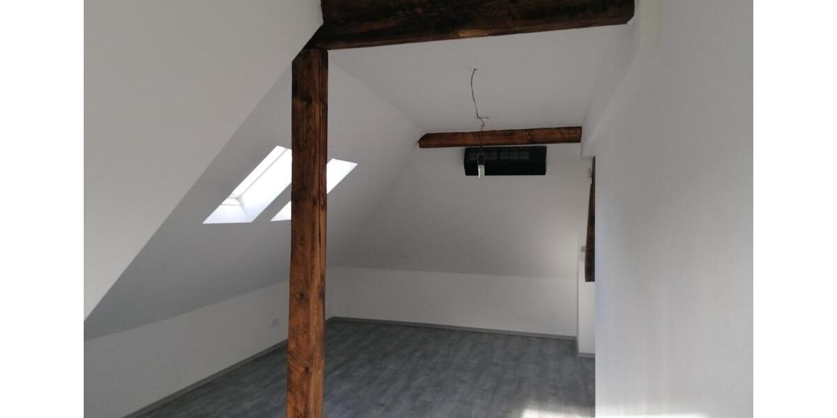 Dachgeschoßwohnung Iserlohn Grüne - 3 Zimmer, 60 m&sup2;, 520&euro; | Angebot:25478956