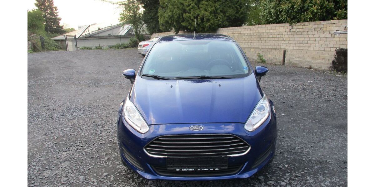 Ford Fiesta 221.000 km 3.200 &euro; Unna 59425