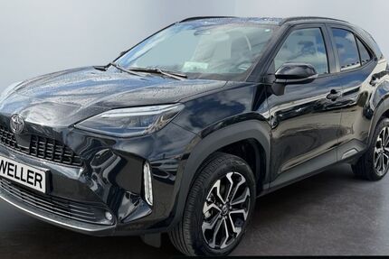 Toyota Yaris Cross 14.871 km 25.490 &euro; Hamm 59067