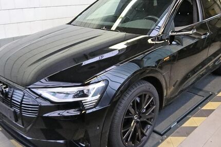 Audi e-tron 79.998 km 34.250 &euro; Hagen 58091