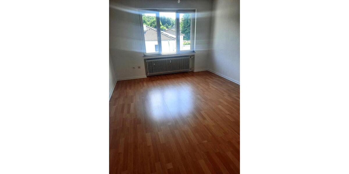 Etagenwohnung Castrop-Rauxel Deinighausen - 4 Zimmer, 111 m&sup2;, 777&euro; | Angebot:26264812