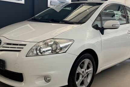Toyota Auris 148.000 km 4.500 &euro; Schwerte 58239