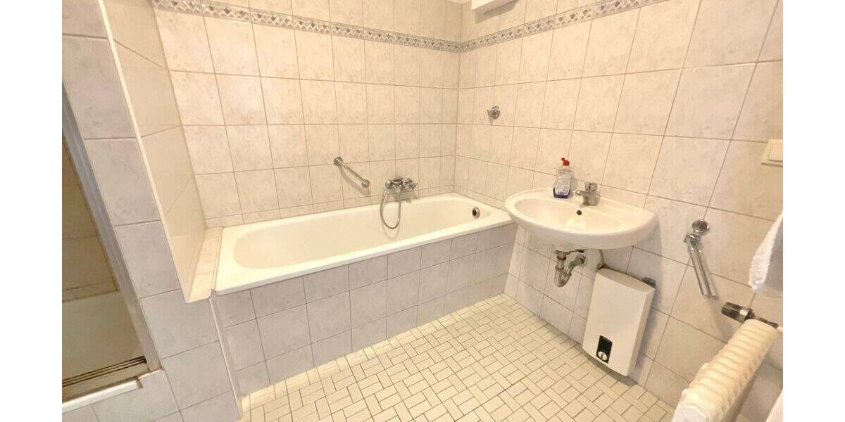 Zimmer Recklinghausen Süd - 3 Zimmer, 82 m&sup2;, 619&euro; | Angebot:25739711