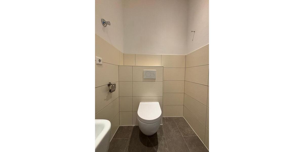 Erdgeschoßwohnung Hagen Hagen-Mitte - 2.5 Zimmer, 85 m&sup2;, 900&euro; | Angebot:25935308