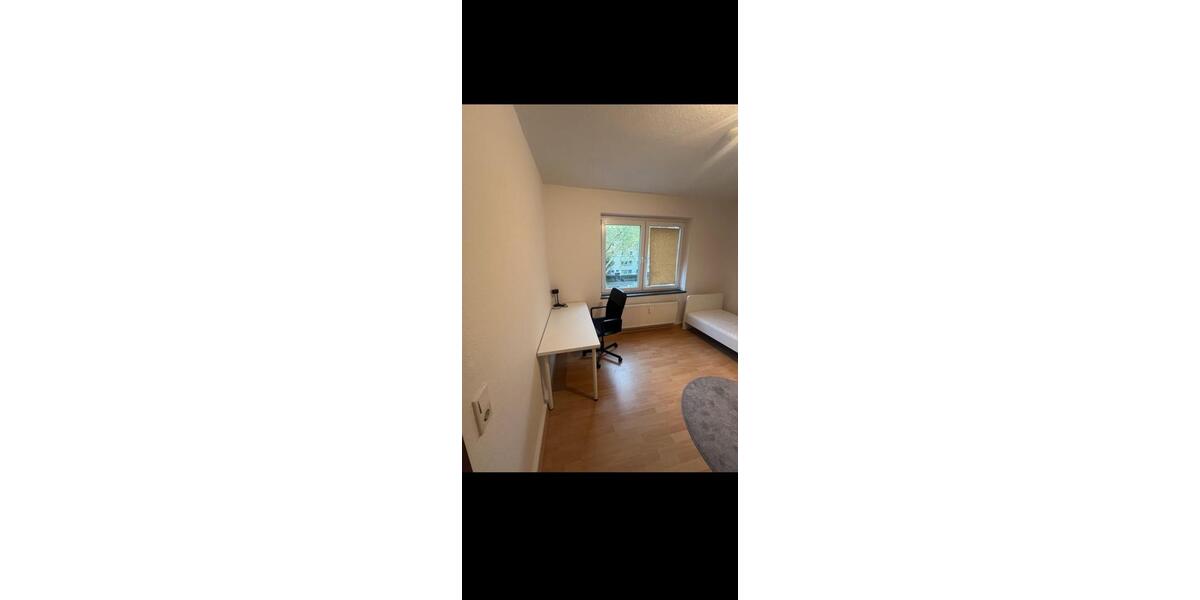 Etagenwohnung Bergkamen - 1 Zimmer, 16 m&sup2;, 690&euro; | Angebot:26026053