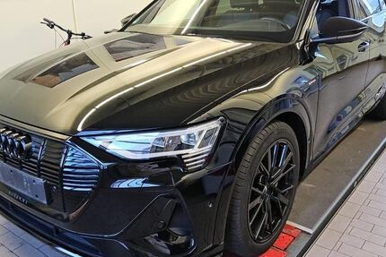 Audi e-tron 57.417 km 33.791 &euro; Hagen 58091