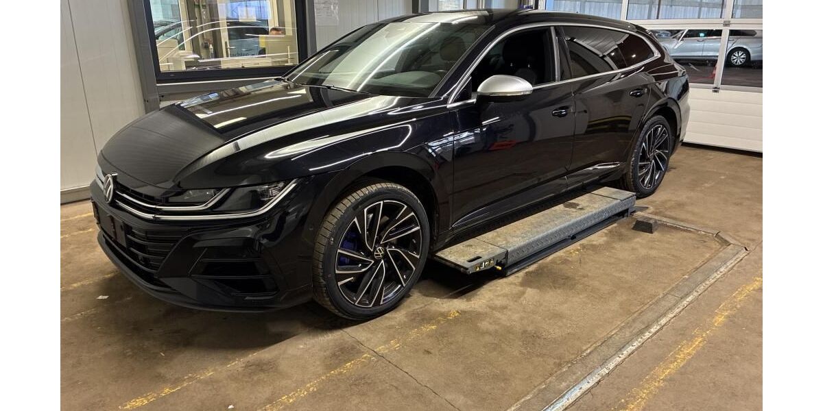 VW Arteon 105.506 km 28.605 &euro; Hamm 59067