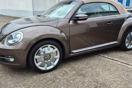 VW Beetle 152.300 km 14.800 &euro; Fröndenberg 58730