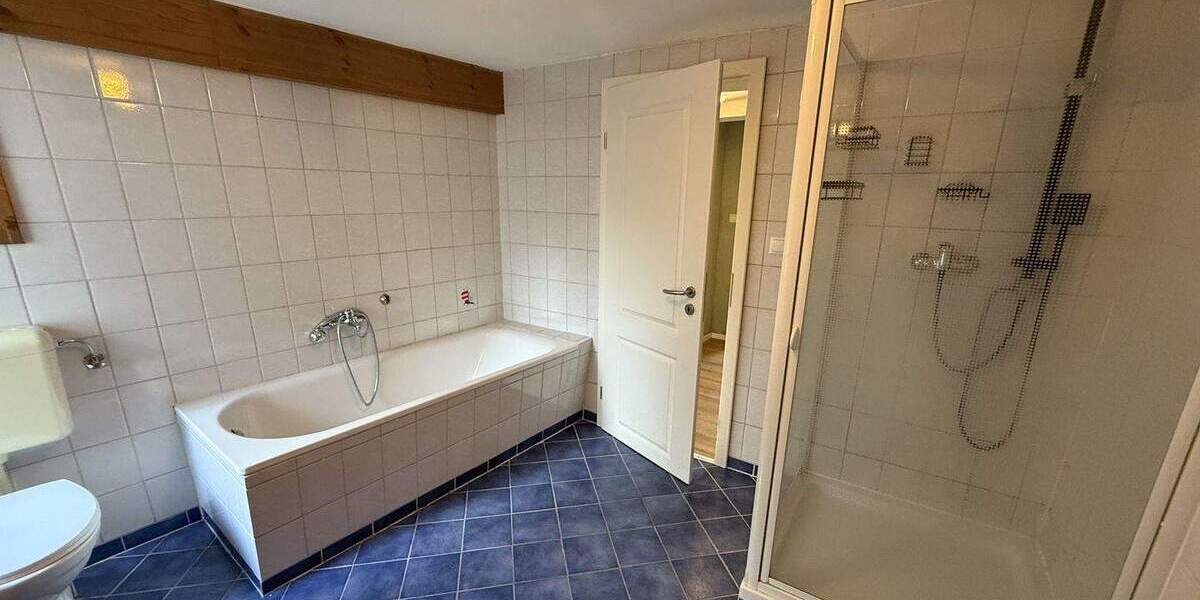 Einfamilienhaus Welver Illingen - 8 Zimmer, 200 m&sup2;, 249.000&euro; | Angebot:25686103