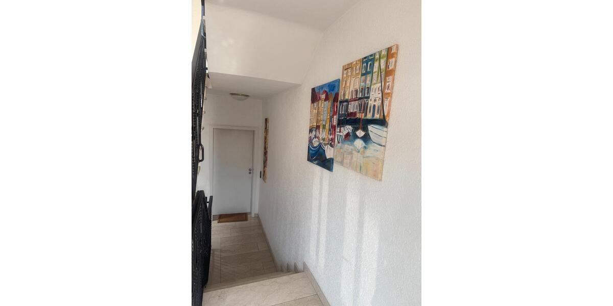 Erdgeschoßwohnung Bochum Bochum-Nord - 4 Zimmer, 125 m&sup2;, 2.500&euro; | Angebot:25869899
