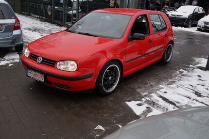 VW Golf 209.000 km 2.450 &euro; Bochum 44793