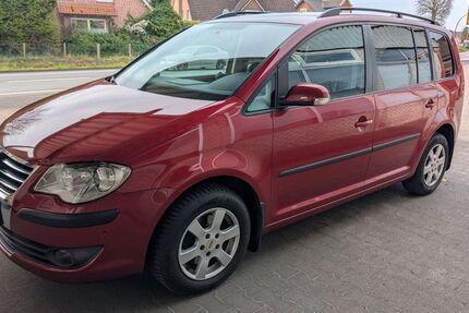 VW Touran 228.158 km 2.890 &euro; Dortmund 44339