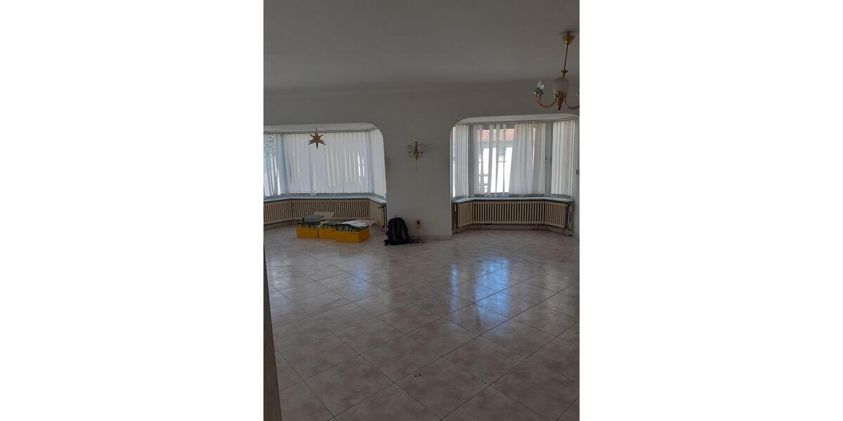 Etagenwohnung Hamm - 3 Zimmer, 142 m&sup2;, 150.000&euro; | Angebot:26754330