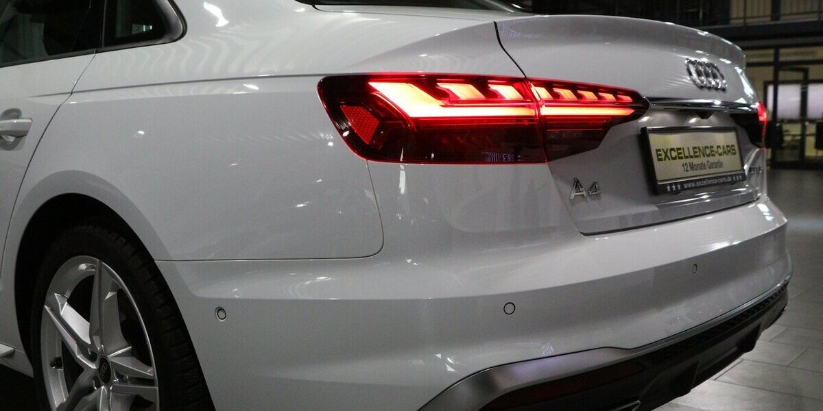 Audi A4 LIMOUSINE 40 TDI S-LINE / MATRIX-LED / 109.000 km 27.333 &euro; Hamm 59077