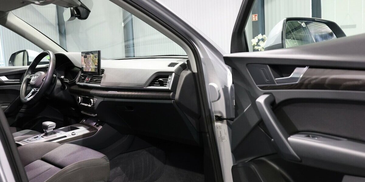 Audi Q5 SPORTBACK 50 TFSI E Q S-LINE BLACK / PANORAMA 144.000 km 30.995 &euro; Hamm 59077