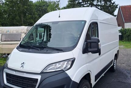 Peugeot Boxer 111.800 km 11.700 &euro; Dülmen 48249