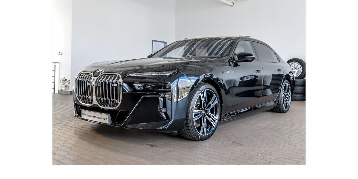 BMW i7 39.800 km 109.990 &euro; Hagen 58119