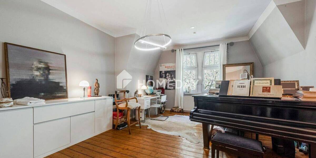 Etagenwohnung Dortmund Mitte - 4 Zimmer, 135 m&sup2;, 530.000&euro; | Angebot:26556258