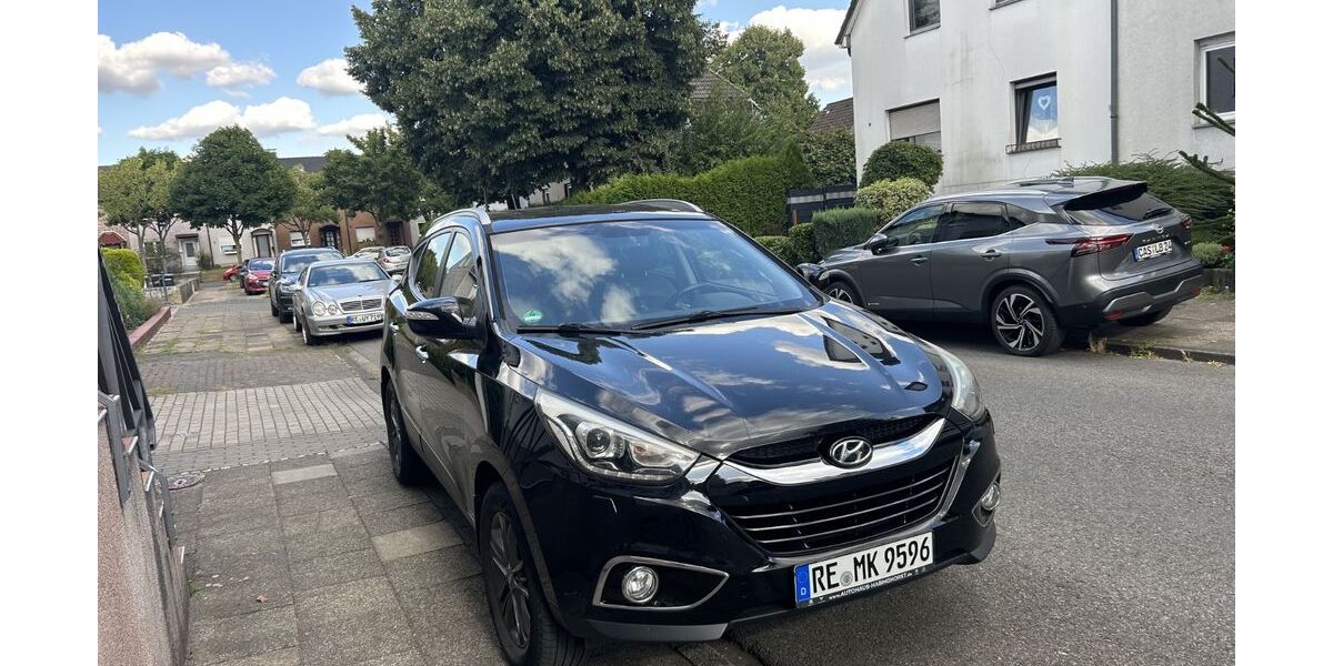 Hyundai ix35 128.000 km 10.500 &euro; Castrop-Rauxel 44579