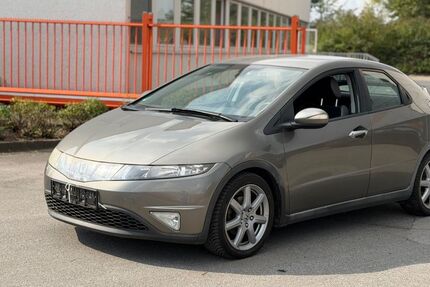 Honda Civic 173.000 km 2.650 &euro; Herten 45701