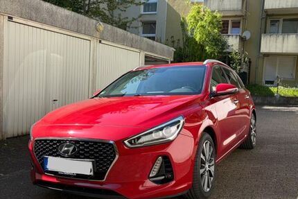 Hyundai i30 121.838 km 12.399 &euro; Hagen 58097