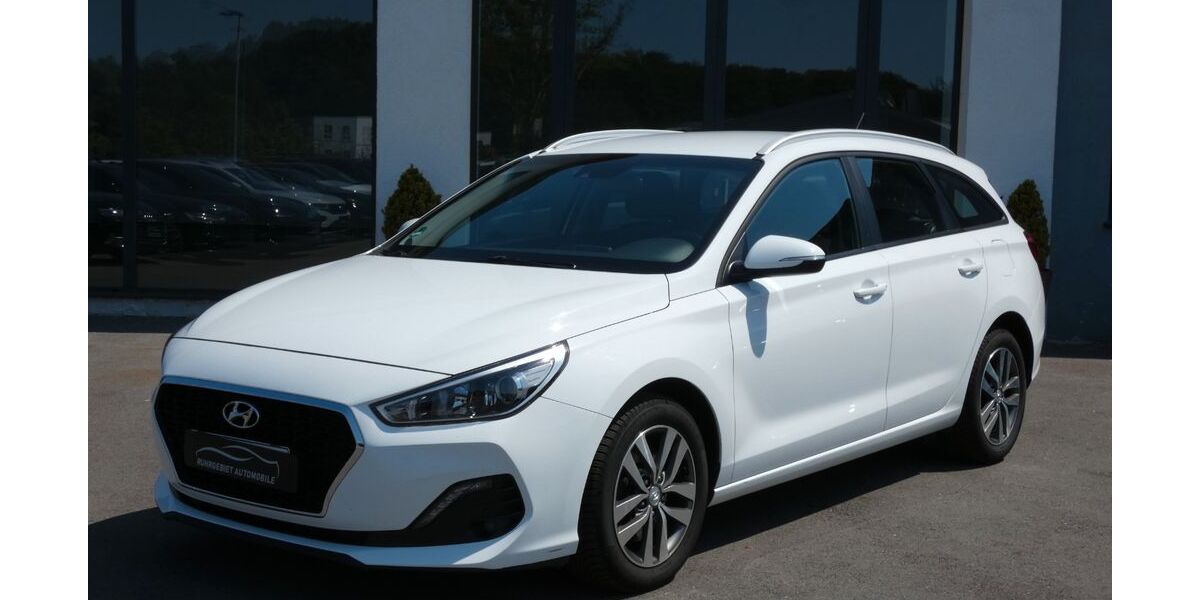 Hyundai i30 108.109 km 8.850 &euro; Bochum 44807