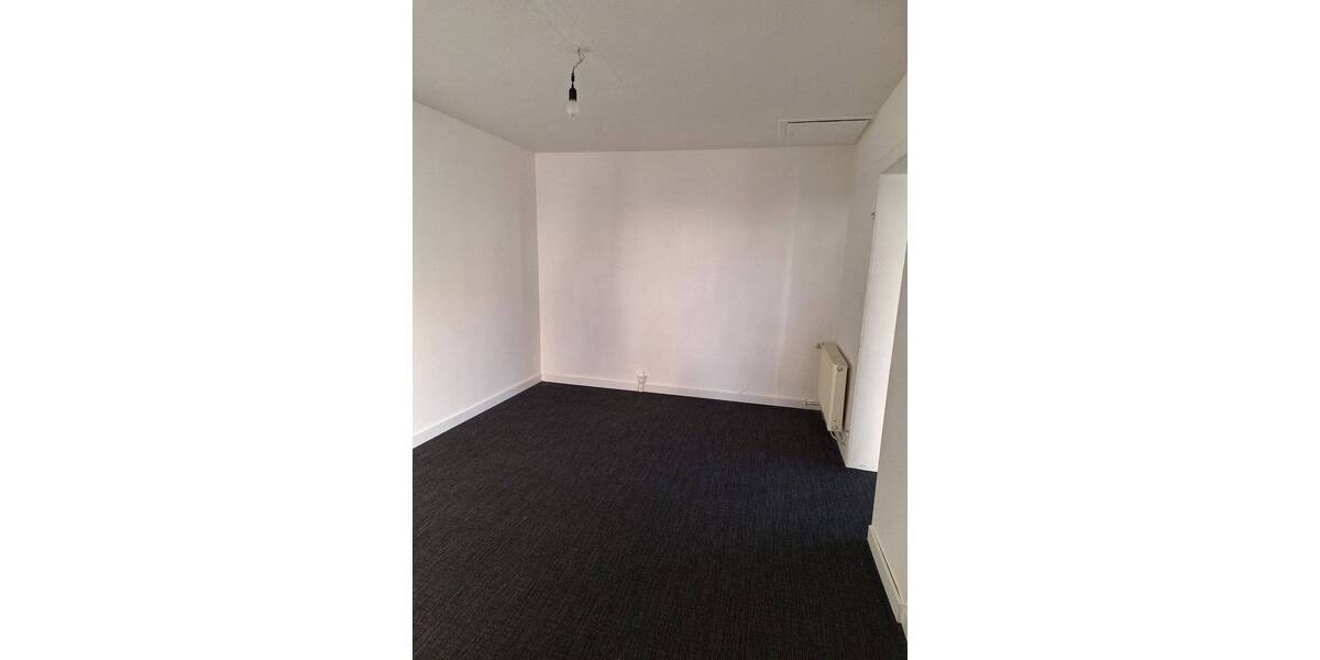 Mehrfamilienhaus, Wohnhaus Bochum Wiemelhausen - 2 Zimmer, 50 m&sup2;, 400&euro; | Angebot:26202165