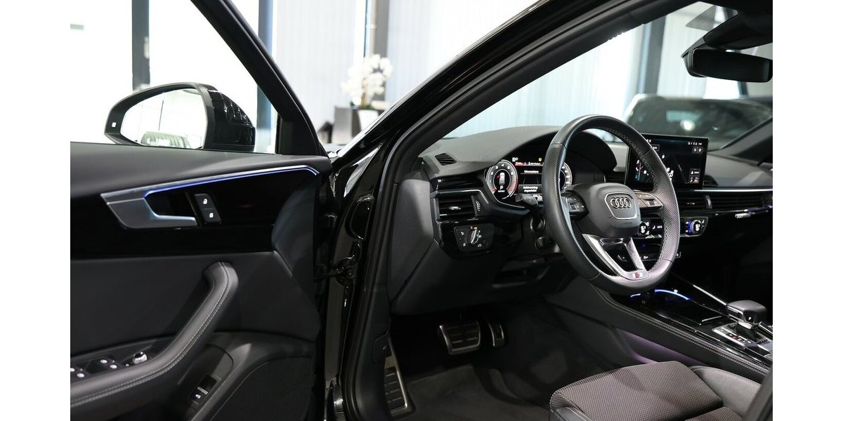 Audi A4 Avant 45 TFSI Q COMPETITION S-LINE BLACK 98.000 km 32.994 &euro; Hamm 59077