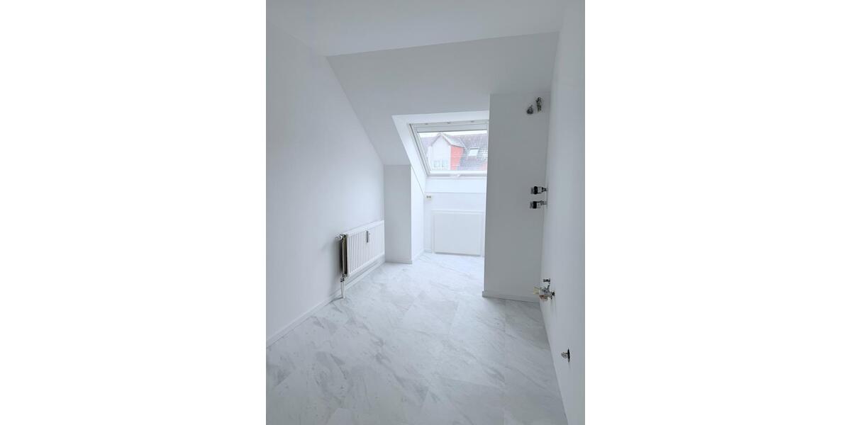 Dachgeschoßwohnung Lünen Brambauer - 3 Zimmer, 64 m&sup2;, 480&euro; | Angebot:26031687