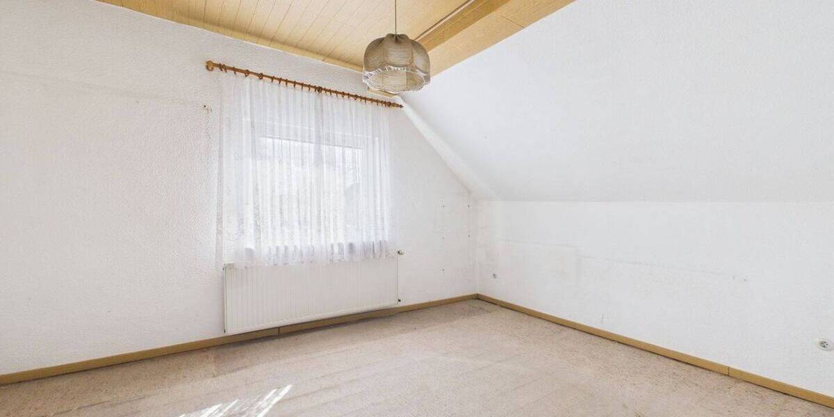 Doppelhaushälfte Hamm Herringen - 3 Zimmer, 94 m&sup2;, 180.000&euro; | Angebot:26017003