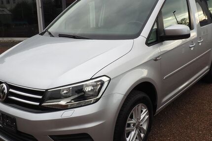 VW Caddy 40.766 km 28.990 &euro; Südkirchen 59394