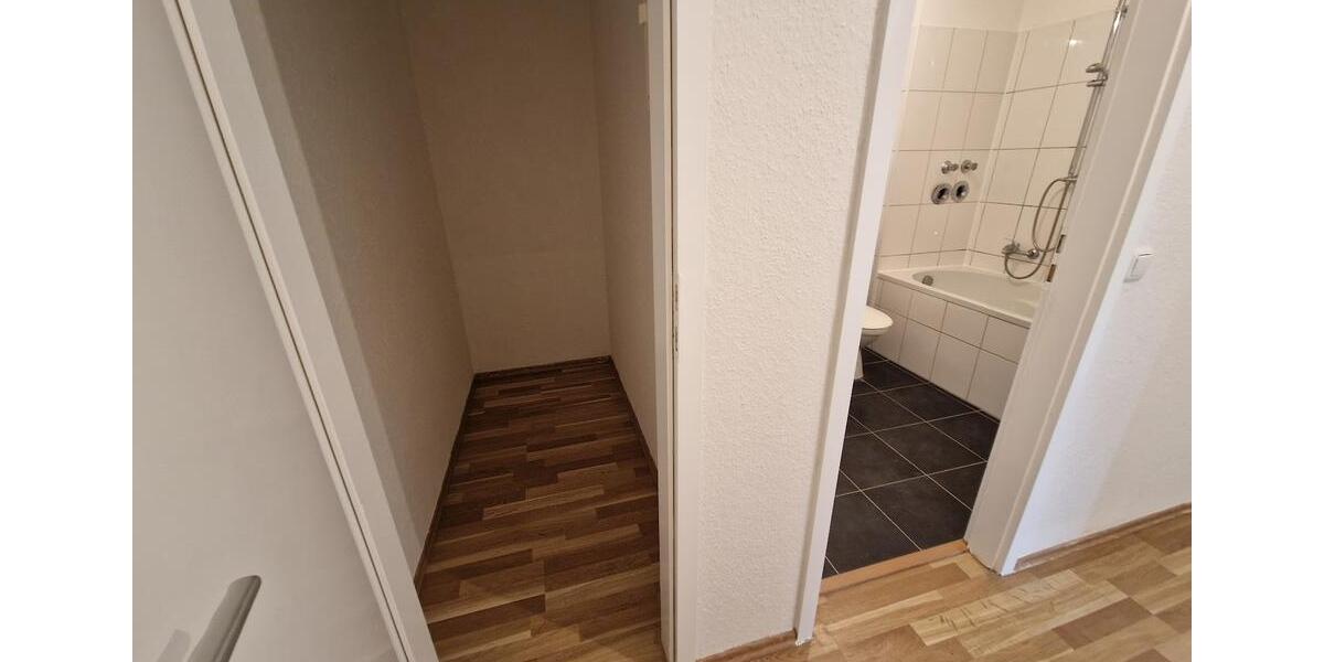 Etagenwohnung Recklinghausen Grullbad - 2 Zimmer, 64 m&sup2;, 501&euro; | Angebot:26666124