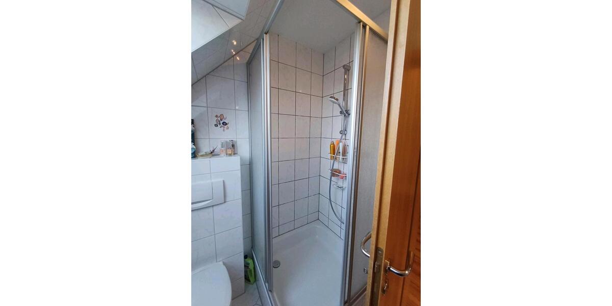 Dachgeschoßwohnung Unna Hemmerde - 2.5 Zimmer, 60 m&sup2;, 590&euro; | Angebot:26610419