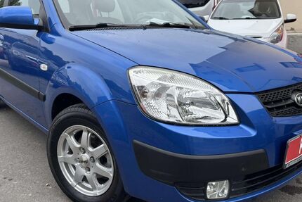 Kia Rio 131.000 km 3.699 &euro; Dortmund 44388