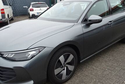 VW Passat Variant 33.987 km 27.990 &euro; Werl 59457