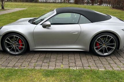 Porsche 992 3.780 km 159.850 &euro; Waltrop 45731