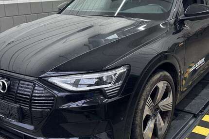 Audi e-tron 29.997 km 30.925 &euro; Hagen 58091