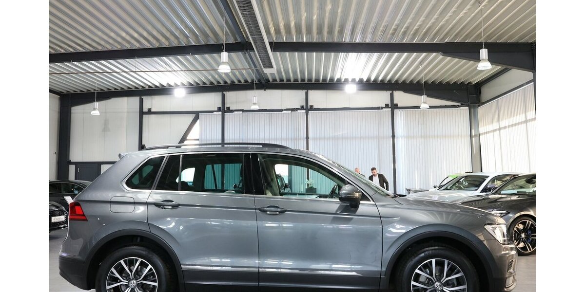 VW Tiguan 2.0 TDI Comfortline / LED, ACC+LANE, NAVI 125.000 km 19.991 &euro; Hamm 59077