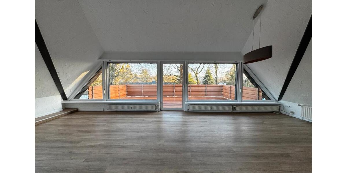 Dachgeschoßwohnung Iserlohn Sümmern - 3 Zimmer, 134 m&sup2;, 1.500&euro; | Angebot:24934997