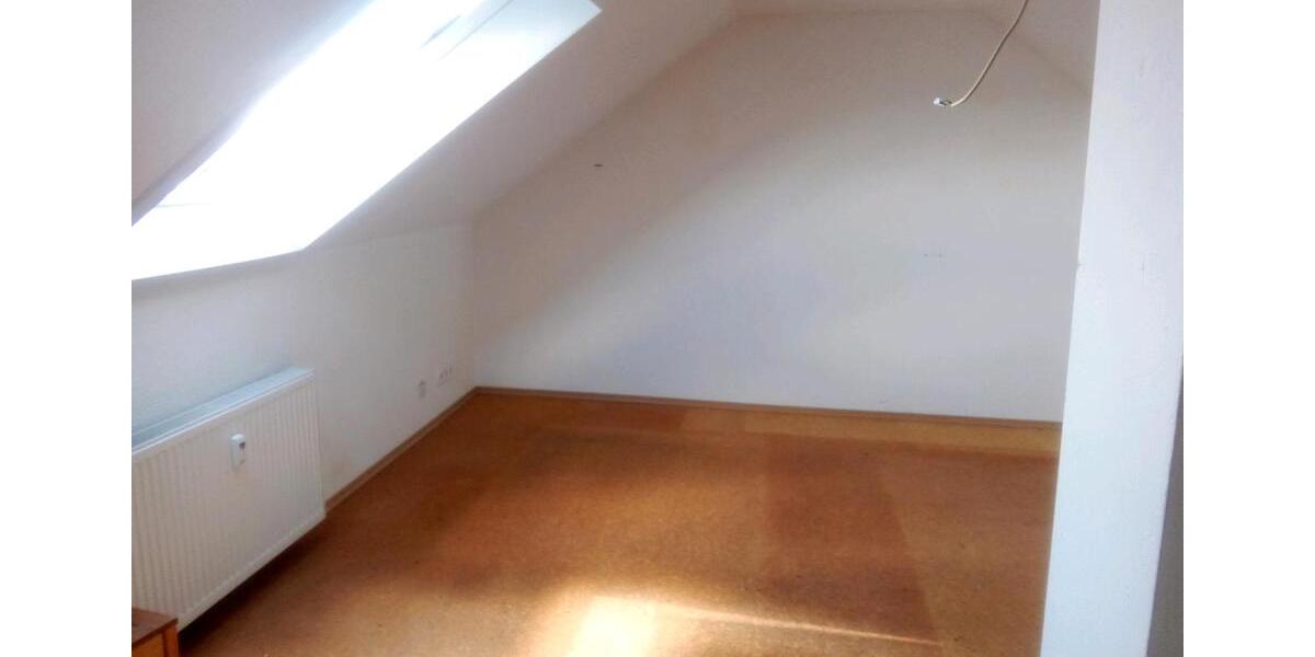 Dachgeschoßwohnung Fröndenberg (Ruhr) - 2 Zimmer, 57 m&sup2;, 525&euro; | Angebot:26598053