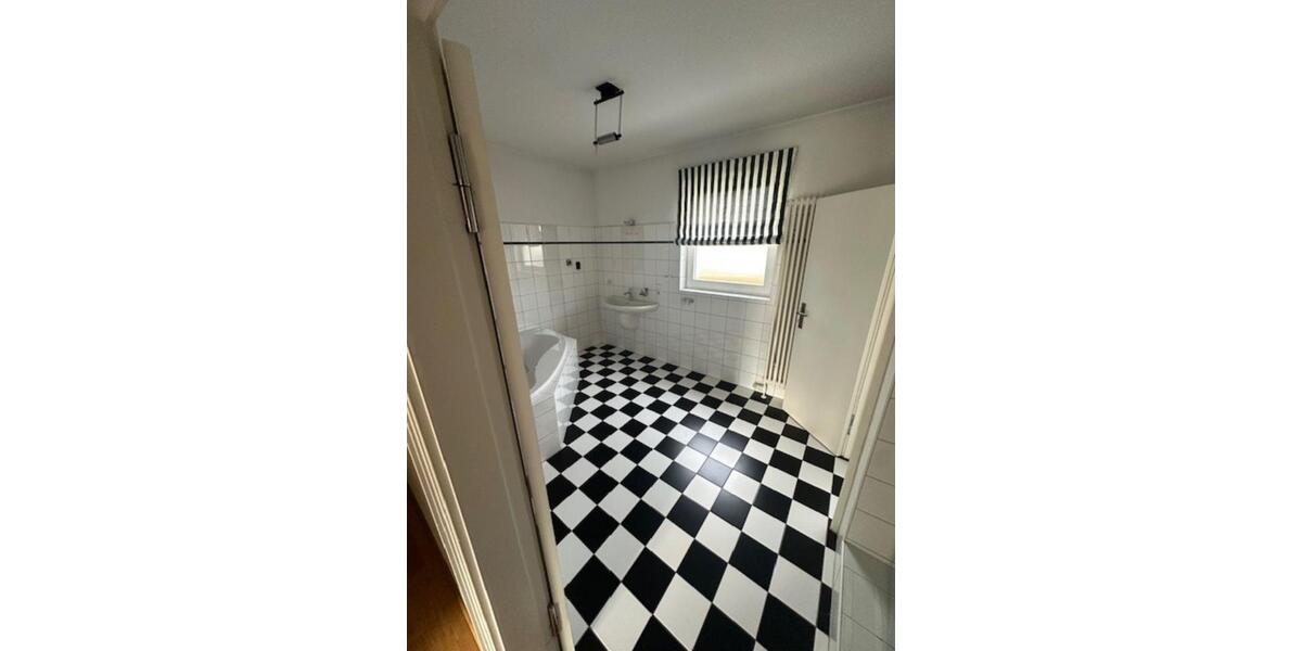 Einfamilienhaus Hagen Hagen-Mitte - 10 Zimmer, 260 m&sup2;, 569.000&euro; | Angebot:25294702