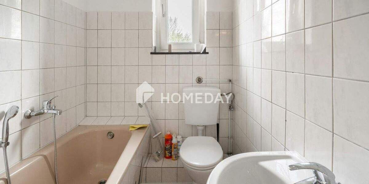 Etagenwohnung Recklinghausen Ost - 2 Zimmer, 65 m&sup2;, 110.000&euro; | Angebot:25677824